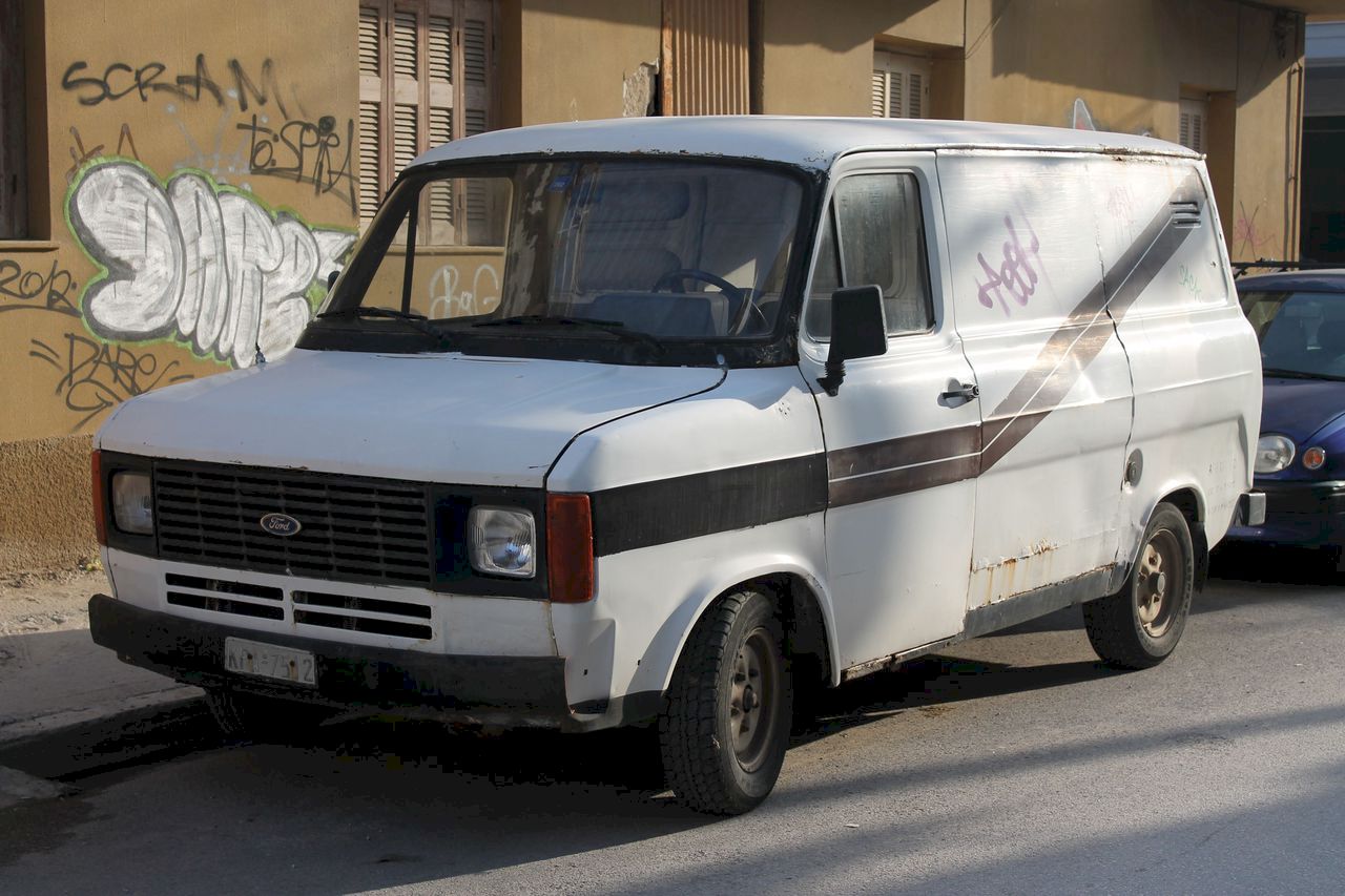 Các đời xe Ford Transit: lịch sử hình thành Các đời xe Ford Transit: lịch sử hình thành