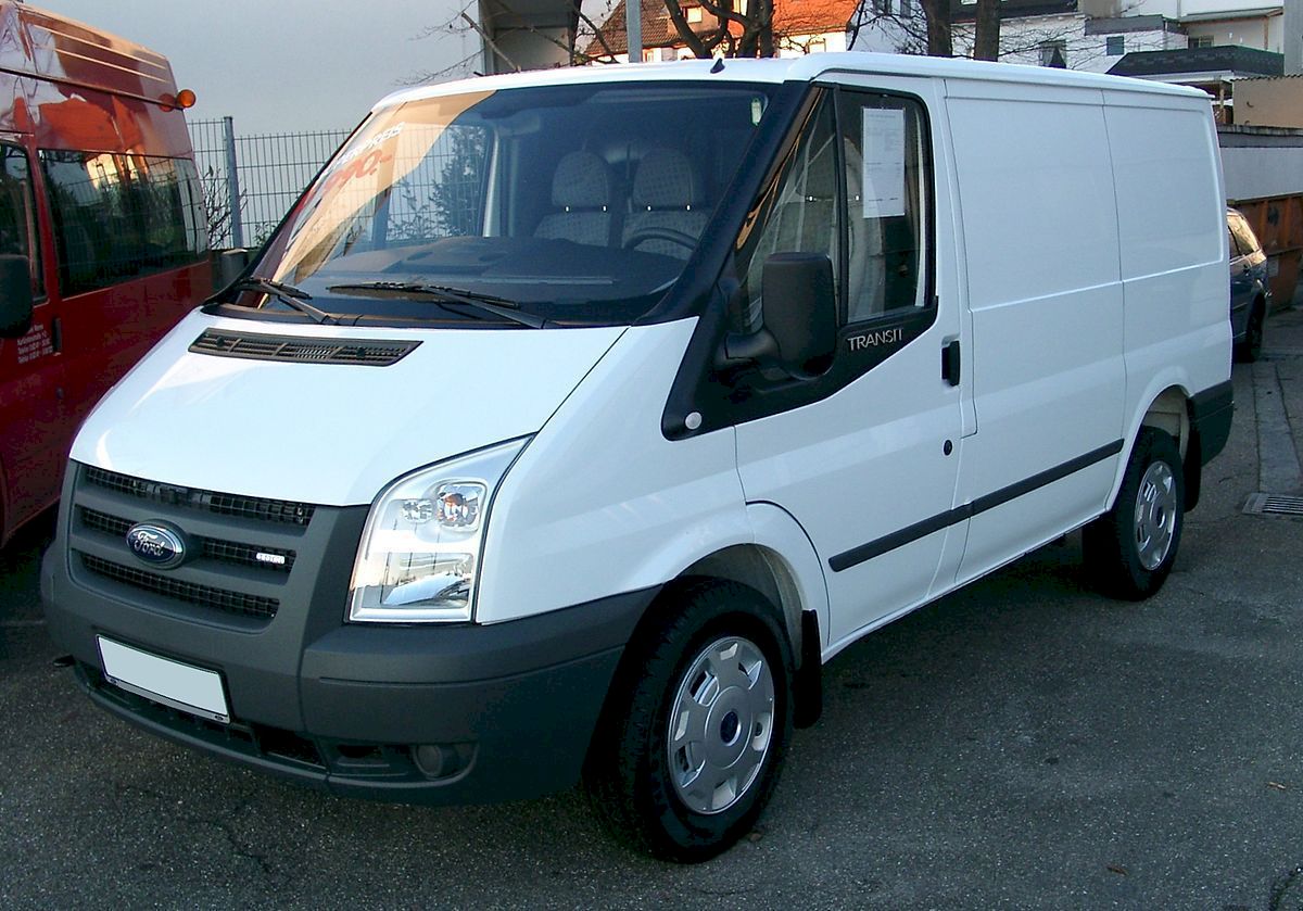 Các đời xe Ford Transit: lịch sử hình thành Các đời xe Ford Transit: lịch sử hình thành