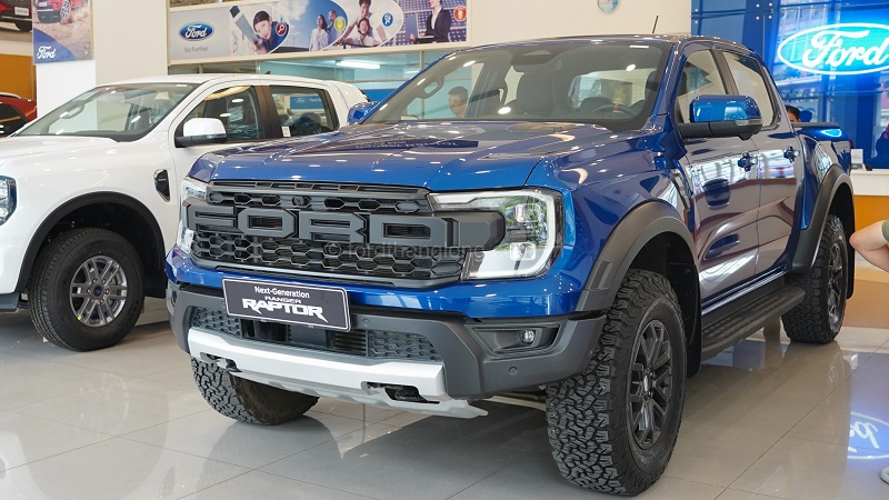 Ford Ranger Raptor 2.0L 4WD AT Ford Ranger Raptor 2.0L 4WD AT